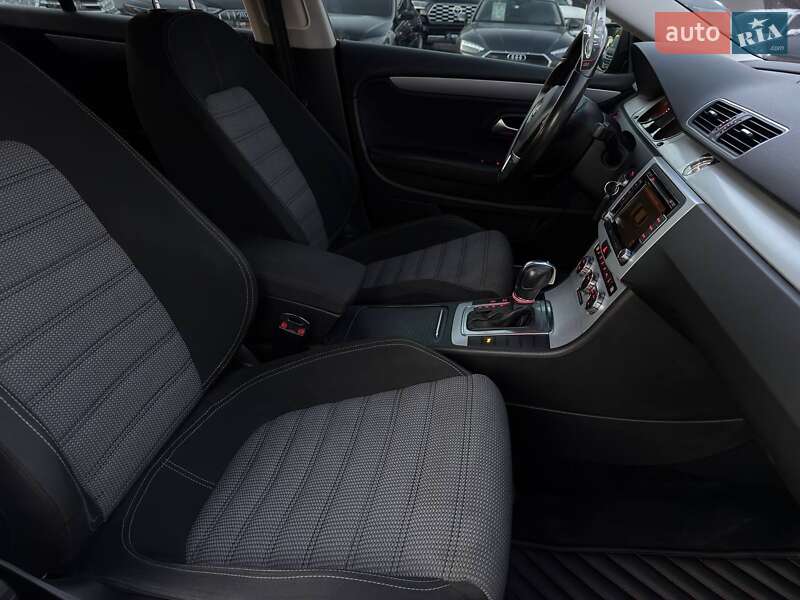 Купе Volkswagen CC / Passat CC 2012 в Харькове
