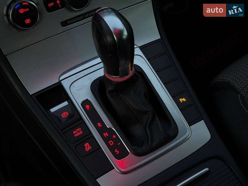 Купе Volkswagen CC / Passat CC 2012 в Харькове