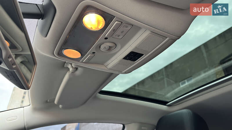 Купе Volkswagen CC / Passat CC 2013 в Києві фото 20 Купе Volkswagen CC / Passat CC 2013 в Києві