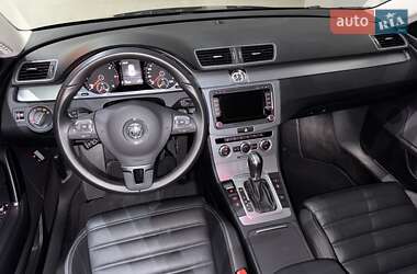 Купе Volkswagen CC / Passat CC 2015 в 