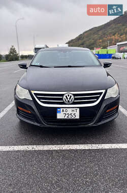 Купе Volkswagen CC / Passat CC 2010 в 