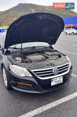 Купе Volkswagen CC / Passat CC 2010 в 