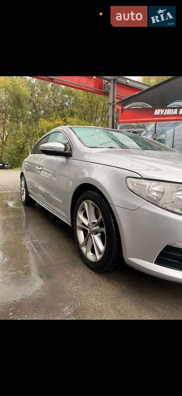 Купе Volkswagen CC / Passat CC 2009 в Радехові