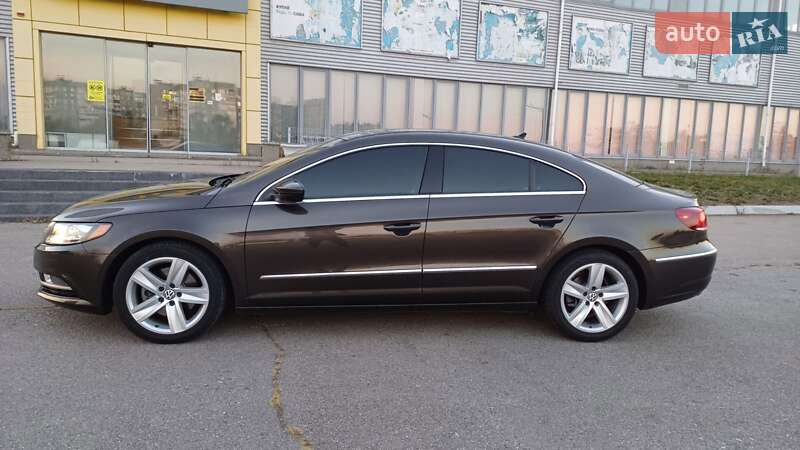 Купе Volkswagen CC / Passat CC 2014 в Запоріжжі