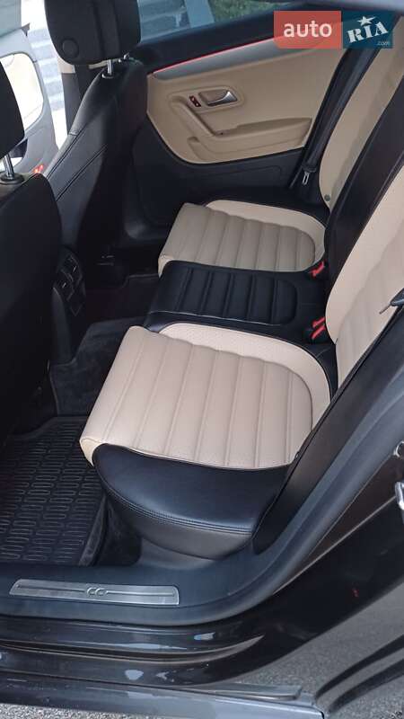 Купе Volkswagen CC / Passat CC 2014 в Запоріжжі