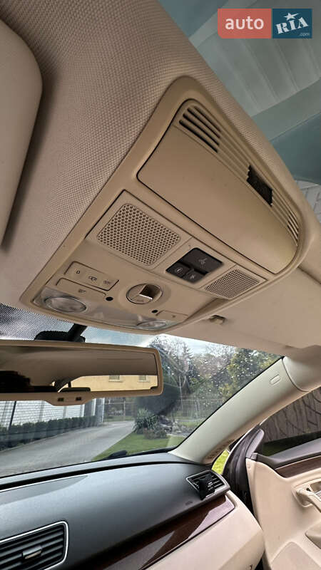 Купе Volkswagen CC / Passat CC 2011 в Смілі