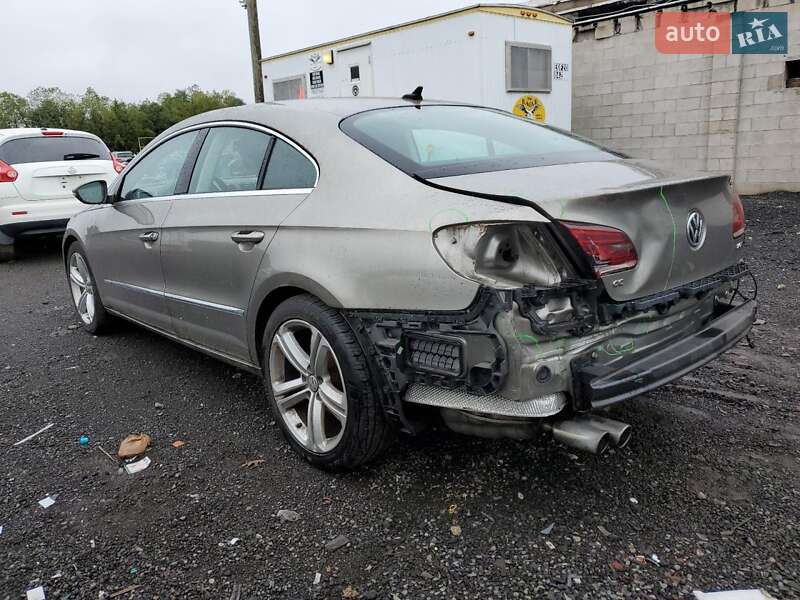 Купе Volkswagen CC / Passat CC 2012 в Львове