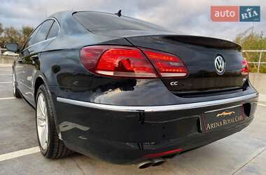 Купе Volkswagen CC / Passat CC 2014 в 