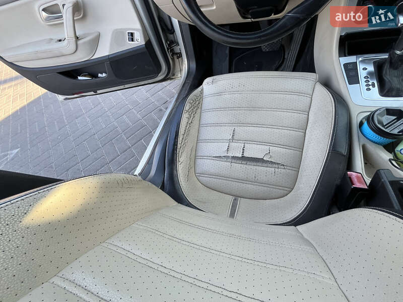 Купе Volkswagen CC / Passat CC 2010 в Черкасах
