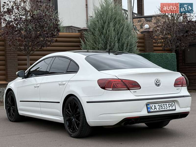 Купе Volkswagen CC / Passat CC 2013 в Киеве