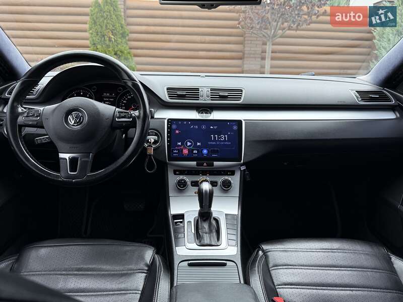 Купе Volkswagen CC / Passat CC 2013 в Киеве