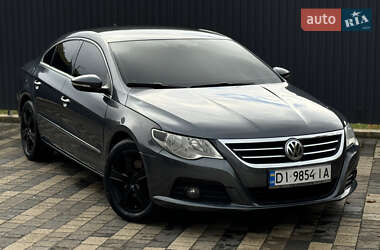 Купе Volkswagen CC / Passat CC 2009 в Сваляві