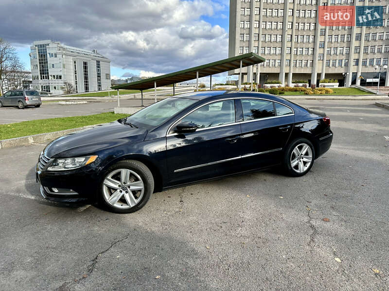 Купе Volkswagen CC / Passat CC 2013 в Львові