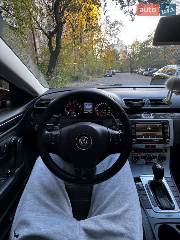 Купе Volkswagen CC / Passat CC 2013 в Києві фото 13 Купе Volkswagen CC / Passat CC 2013 в Києві