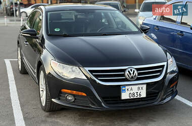 Купе Volkswagen CC / Passat CC 2011 в Умани