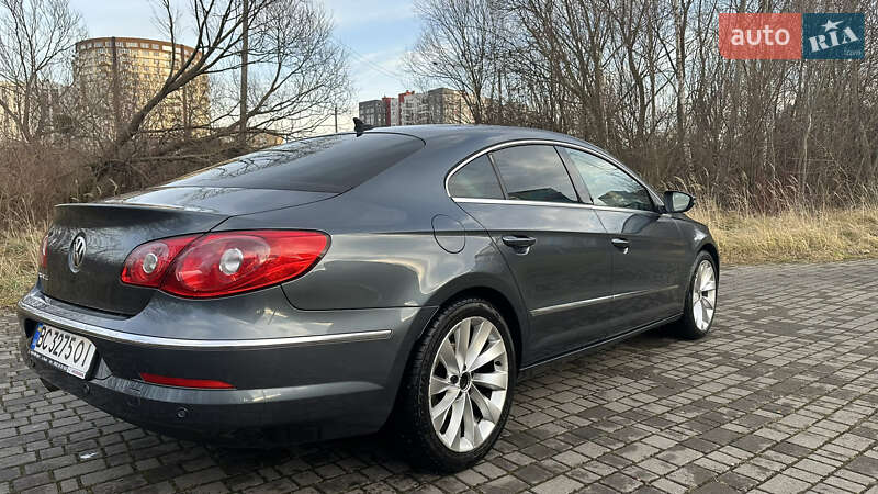 Купе Volkswagen CC / Passat CC 2010 в Львове