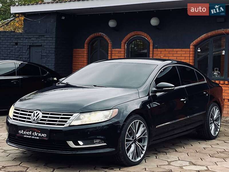 Купе Volkswagen CC / Passat CC 2012 в Миколаєві