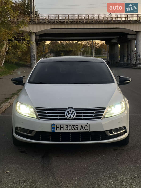 Купе Volkswagen CC / Passat CC 2015 в Одесі фото 3 Купе Volkswagen CC / Passat CC 2015 в Одесі
