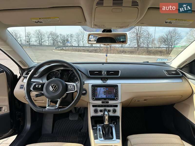 Купе Volkswagen CC / Passat CC 2012 в Києві фото 6 Купе Volkswagen CC / Passat CC 2012 в Києві