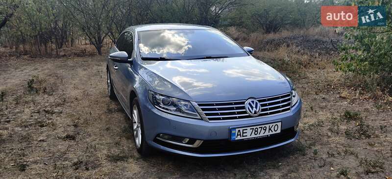 Купе Volkswagen CC / Passat CC 2012 в Каменском