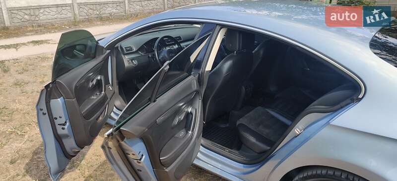 Купе Volkswagen CC / Passat CC 2012 в Каменском