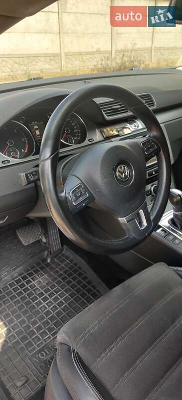 Купе Volkswagen CC / Passat CC 2012 в Каменском