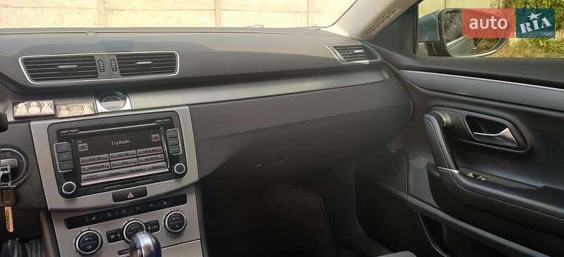 Купе Volkswagen CC / Passat CC 2012 в Каменском