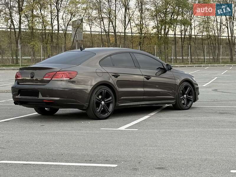 Купе Volkswagen CC / Passat CC 2013 в Дніпрі