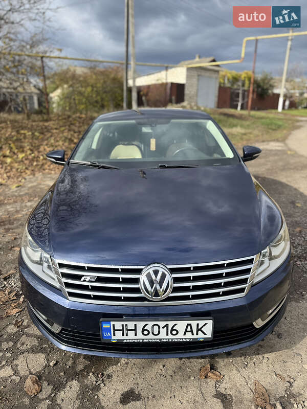 Купе Volkswagen CC / Passat CC 2013 в Подольске