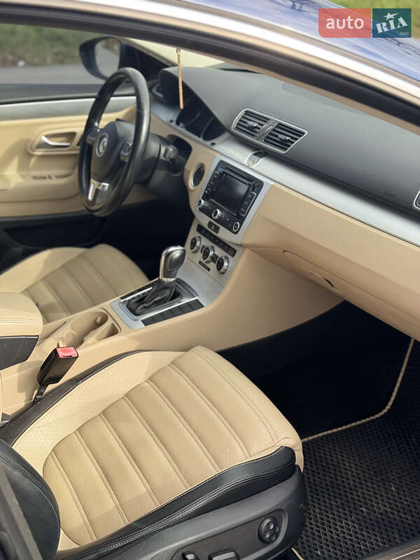 Купе Volkswagen CC / Passat CC 2013 в Подольске