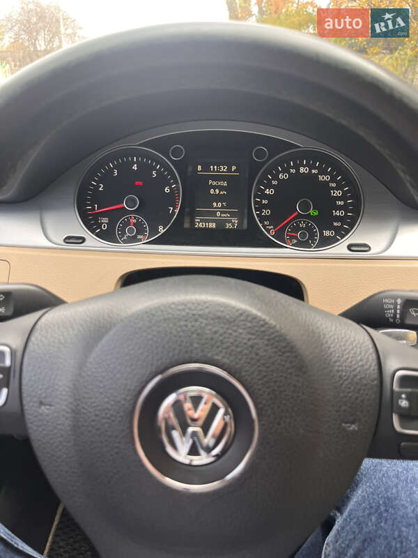 Купе Volkswagen CC / Passat CC 2013 в Подольске