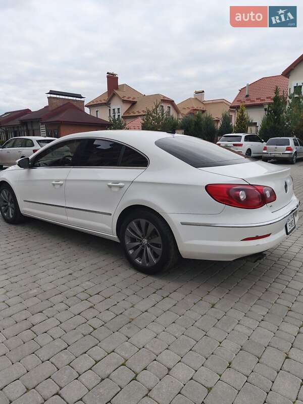 Купе Volkswagen CC / Passat CC 2011 в Шептицькому