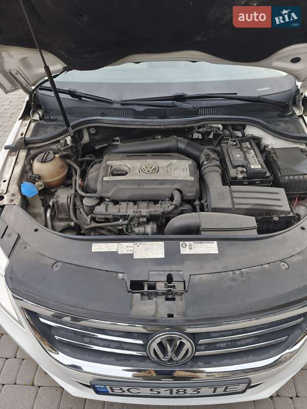 Купе Volkswagen CC / Passat CC 2011 в Шептицькому