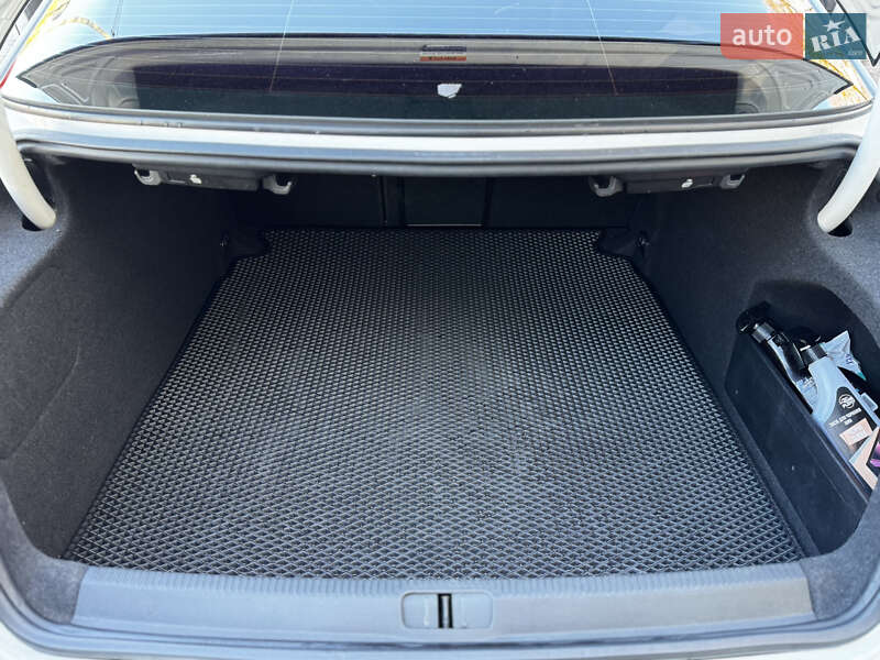 Купе Volkswagen CC / Passat CC 2014 в Львове фото 22 Купе Volkswagen CC / Passat CC 2014 в Львове
