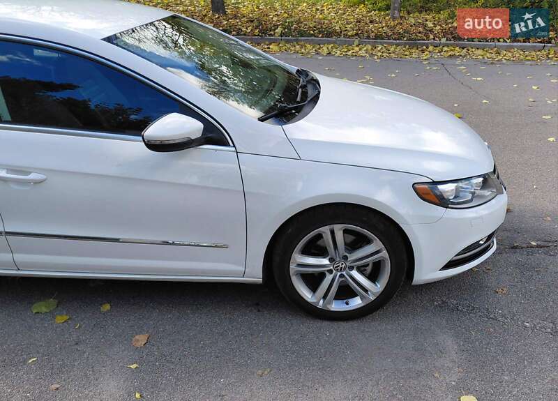 Купе Volkswagen CC / Passat CC 2013 в Умані фото 23 Купе Volkswagen CC / Passat CC 2013 в Умані