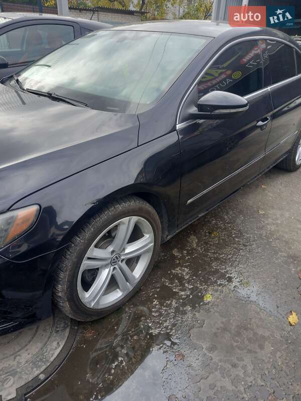 Купе Volkswagen CC / Passat CC 2012 в Запоріжжі
