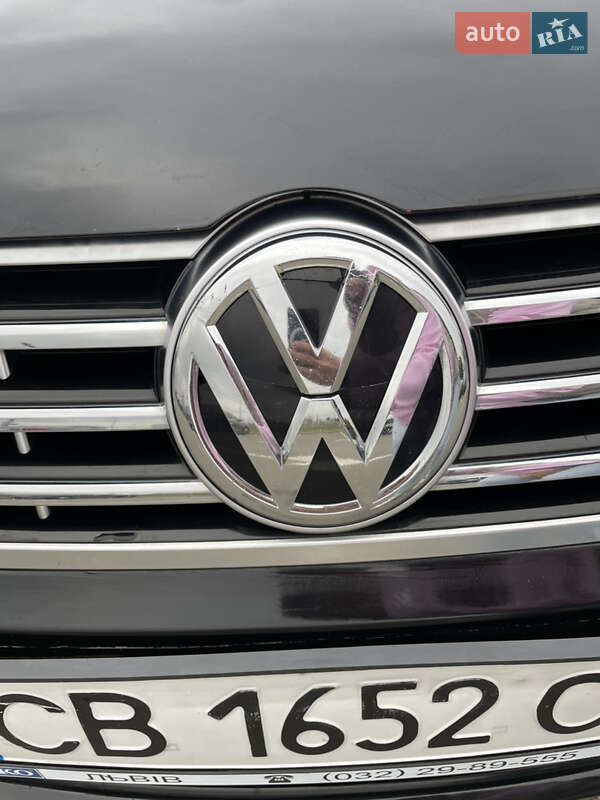 Купе Volkswagen CC / Passat CC 2012 в Києві