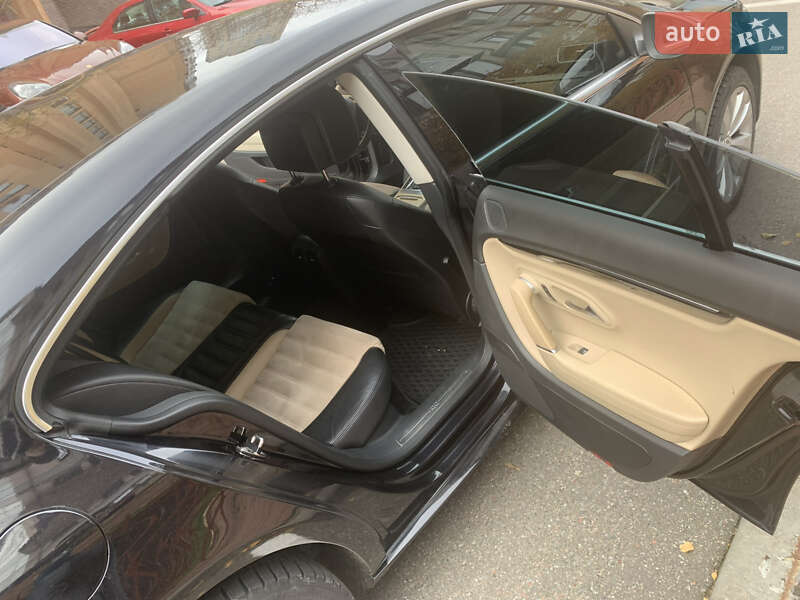 Купе Volkswagen CC / Passat CC 2012 в Києві