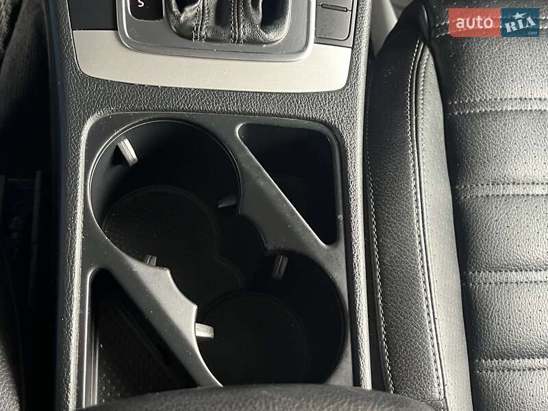 Купе Volkswagen CC / Passat CC 2011 в Вінниці