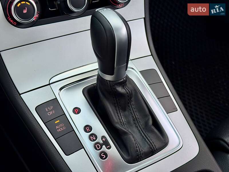 Купе Volkswagen CC / Passat CC 2010 в Харкові фото 19 Купе Volkswagen CC / Passat CC 2010 в Харкові