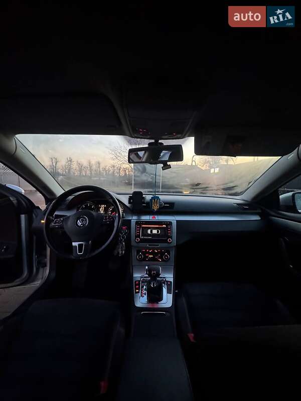 Купе Volkswagen CC / Passat CC 2009 в Радехове фото 19 Купе Volkswagen CC / Passat CC 2009 в Радехове