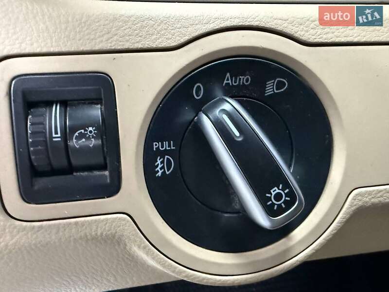 Купе Volkswagen CC / Passat CC 2015 в Києві фото 17 Купе Volkswagen CC / Passat CC 2015 в Києві