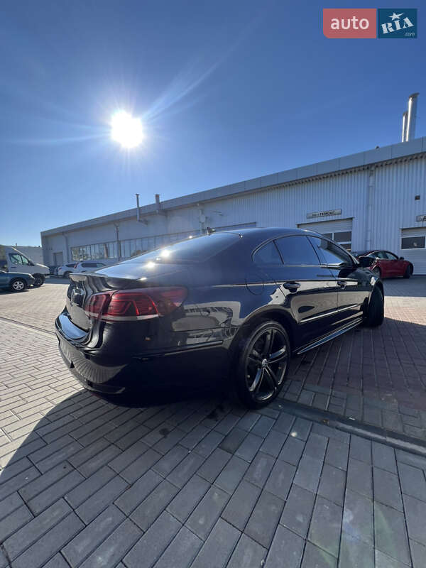 Купе Volkswagen CC / Passat CC 2015 в Львове