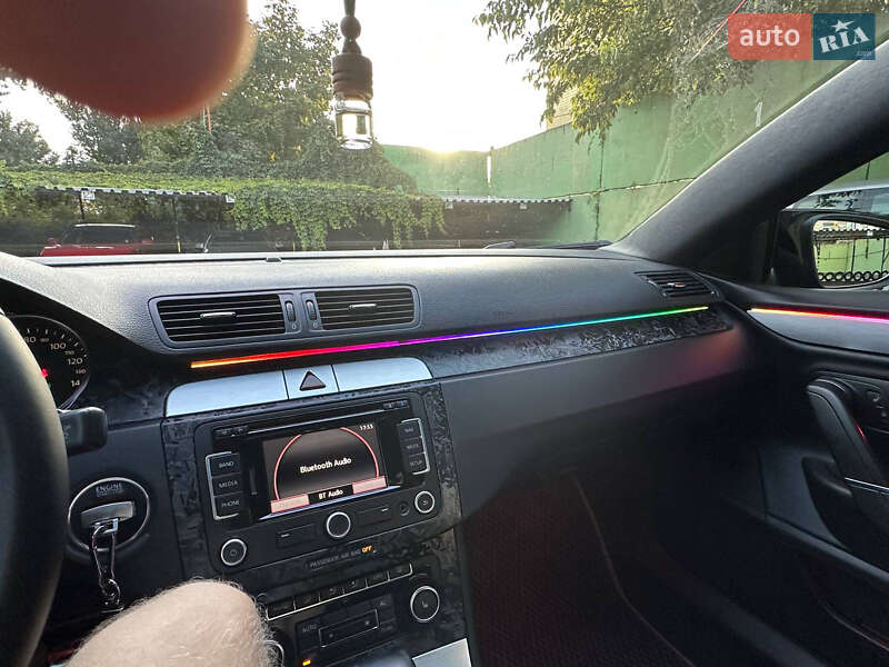 Купе Volkswagen CC / Passat CC 2010 в Днепре