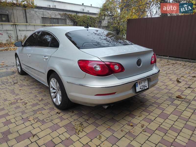 Купе Volkswagen CC / Passat CC 2009 в Одессе