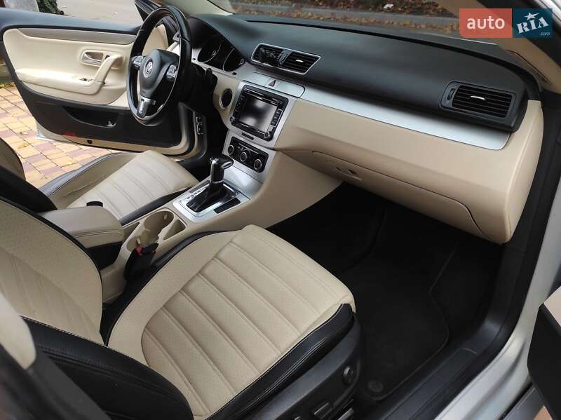 Купе Volkswagen CC / Passat CC 2009 в Одессе