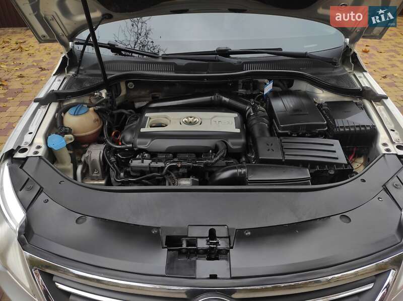 Купе Volkswagen CC / Passat CC 2009 в Одессе