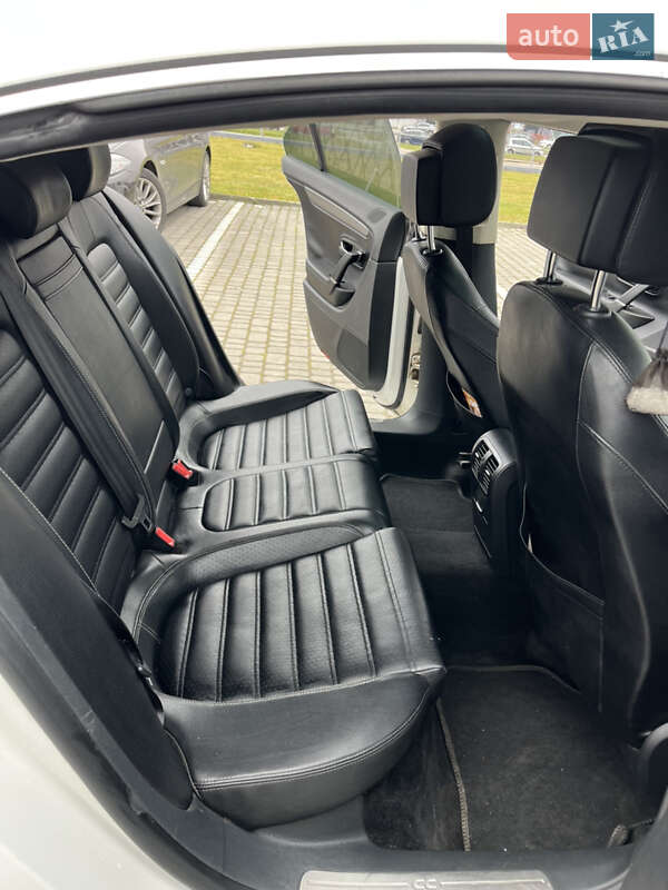 Купе Volkswagen CC / Passat CC 2012 в Львові