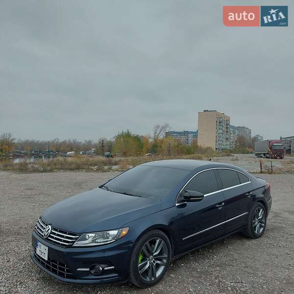 Купе Volkswagen CC / Passat CC 2012 в Дніпрі