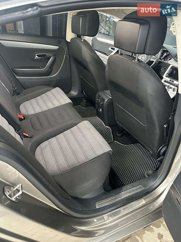 Купе Volkswagen CC / Passat CC 2013 в Чернівцях фото 14 Купе Volkswagen CC / Passat CC 2013 в Чернівцях